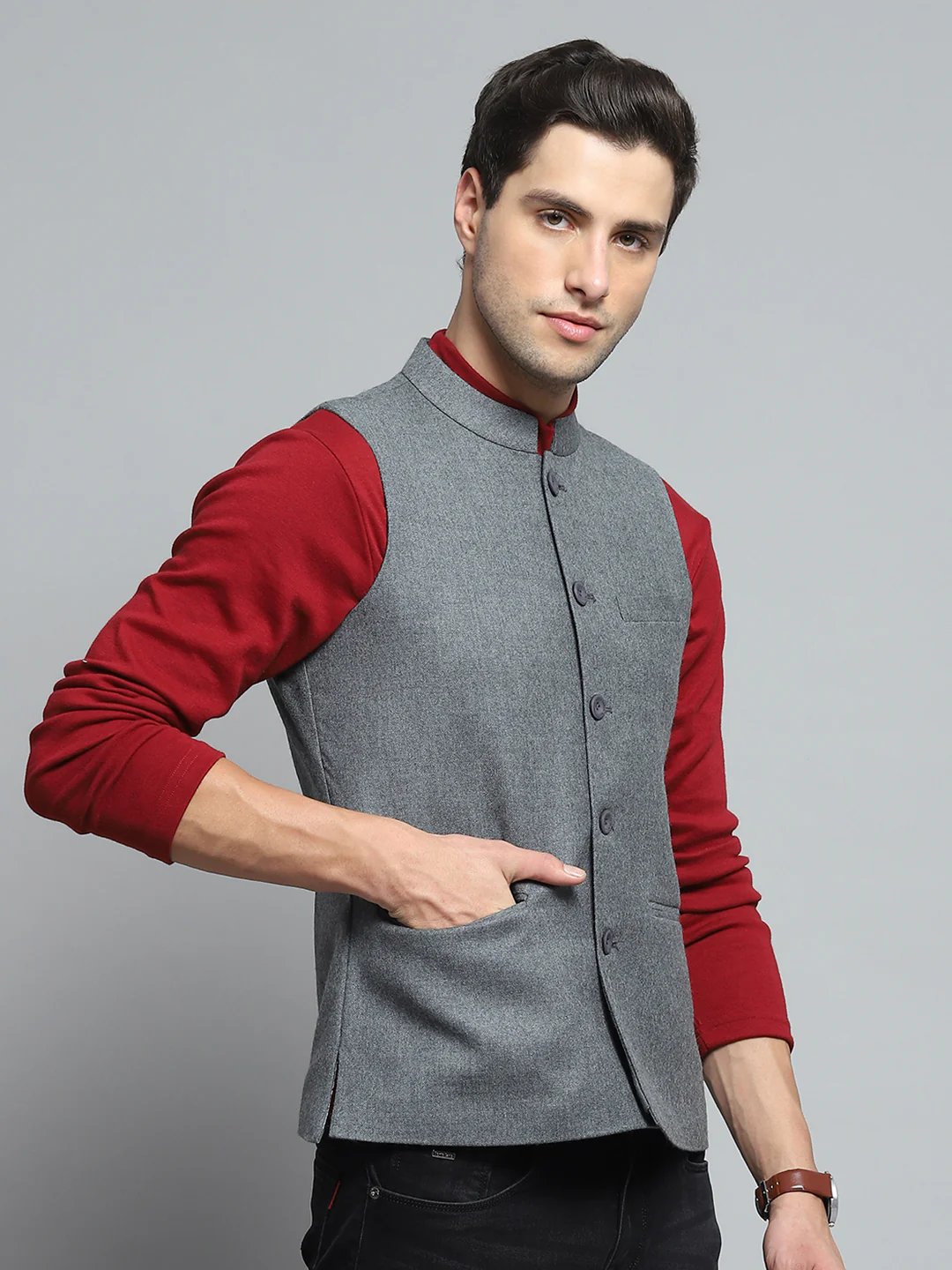 Men Grey Solid Band Collar Sleeveless Nehru Jacket - Image 4