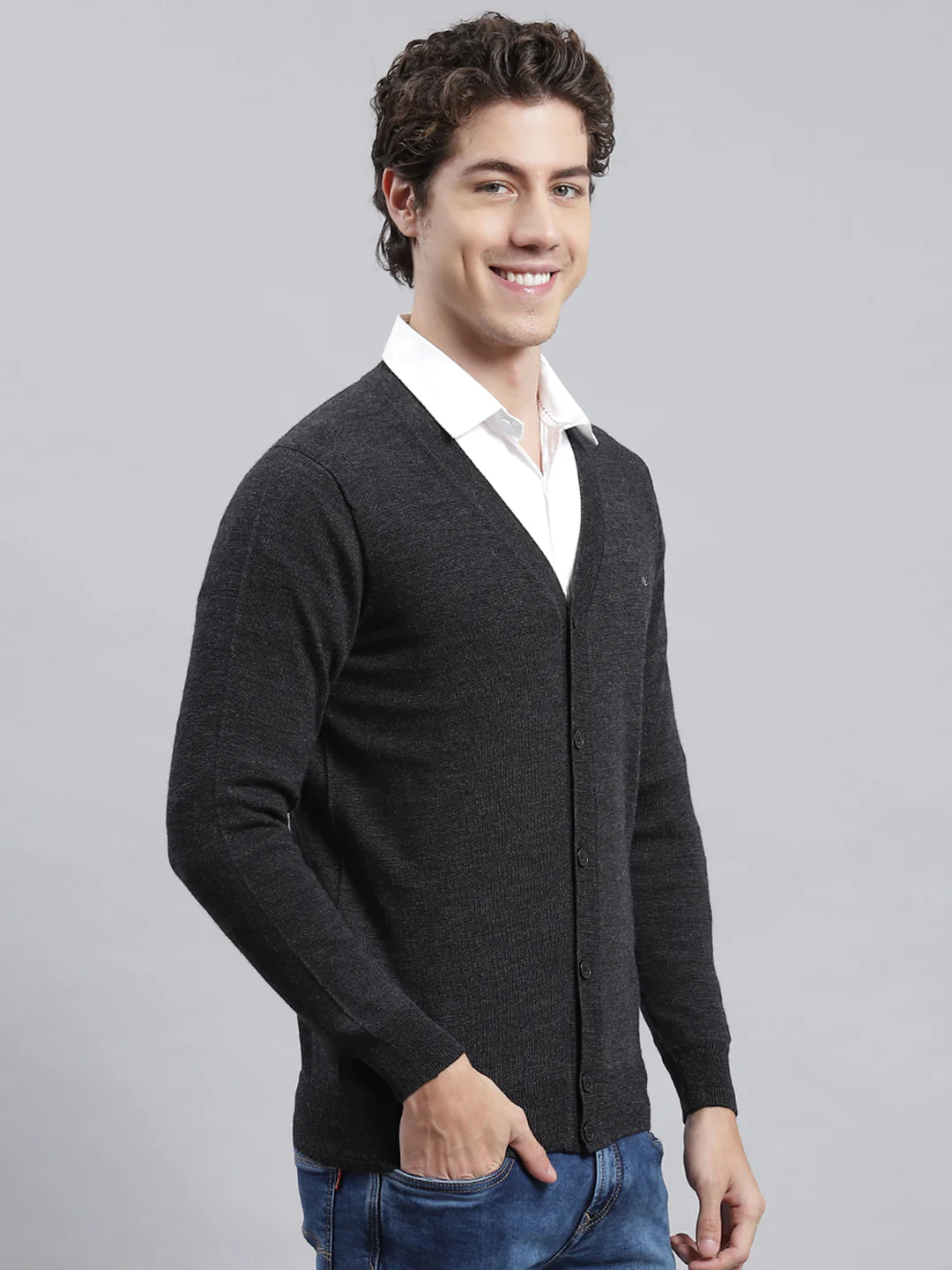 Men Grey Solid Cardigan - Image 3