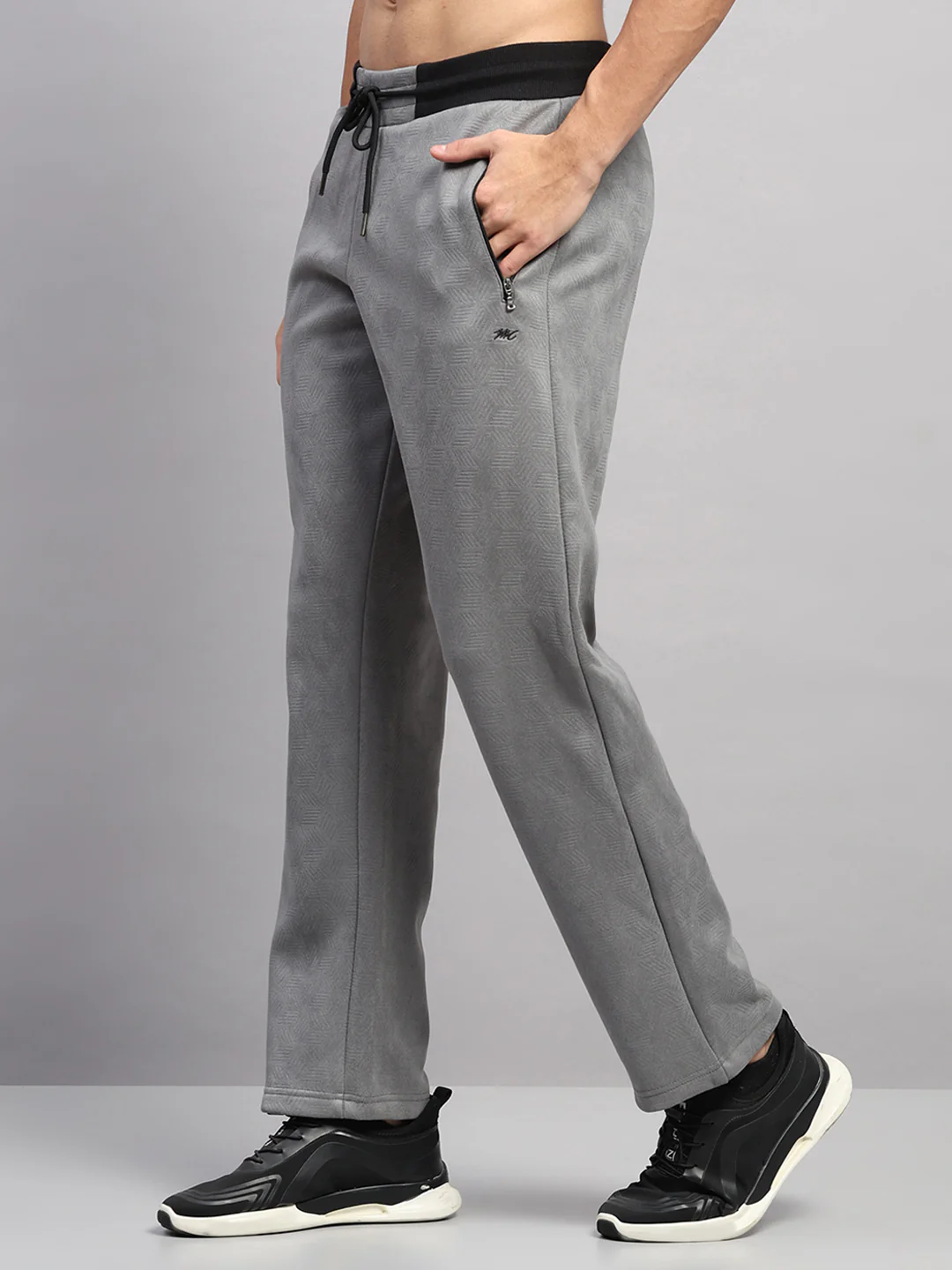 Men Grey Solid Collar Full Sleeve Winter Tracksuit - Image 7