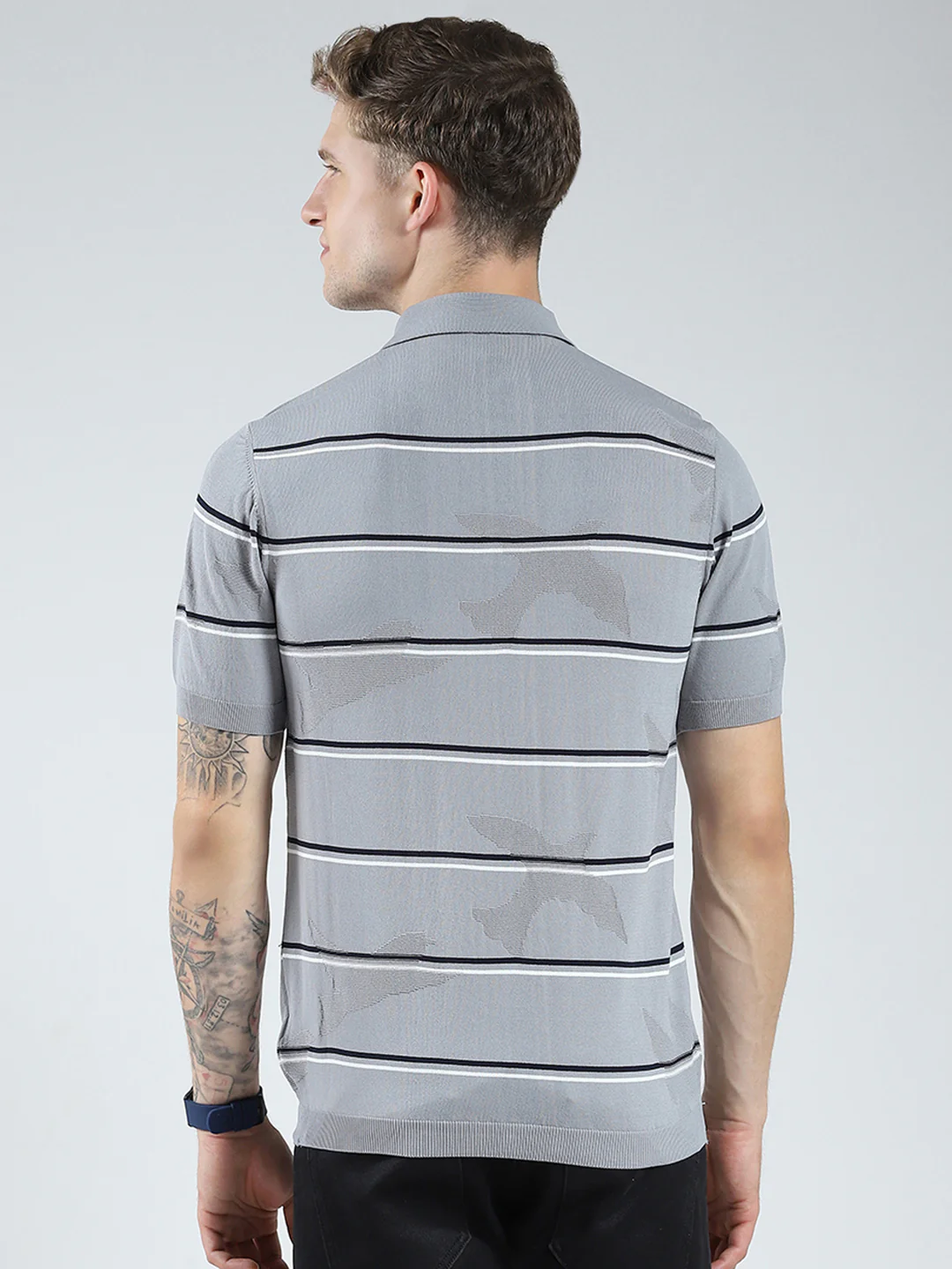 Men Grey Solid Collar Half Sleeve T-Shirt - Image 5