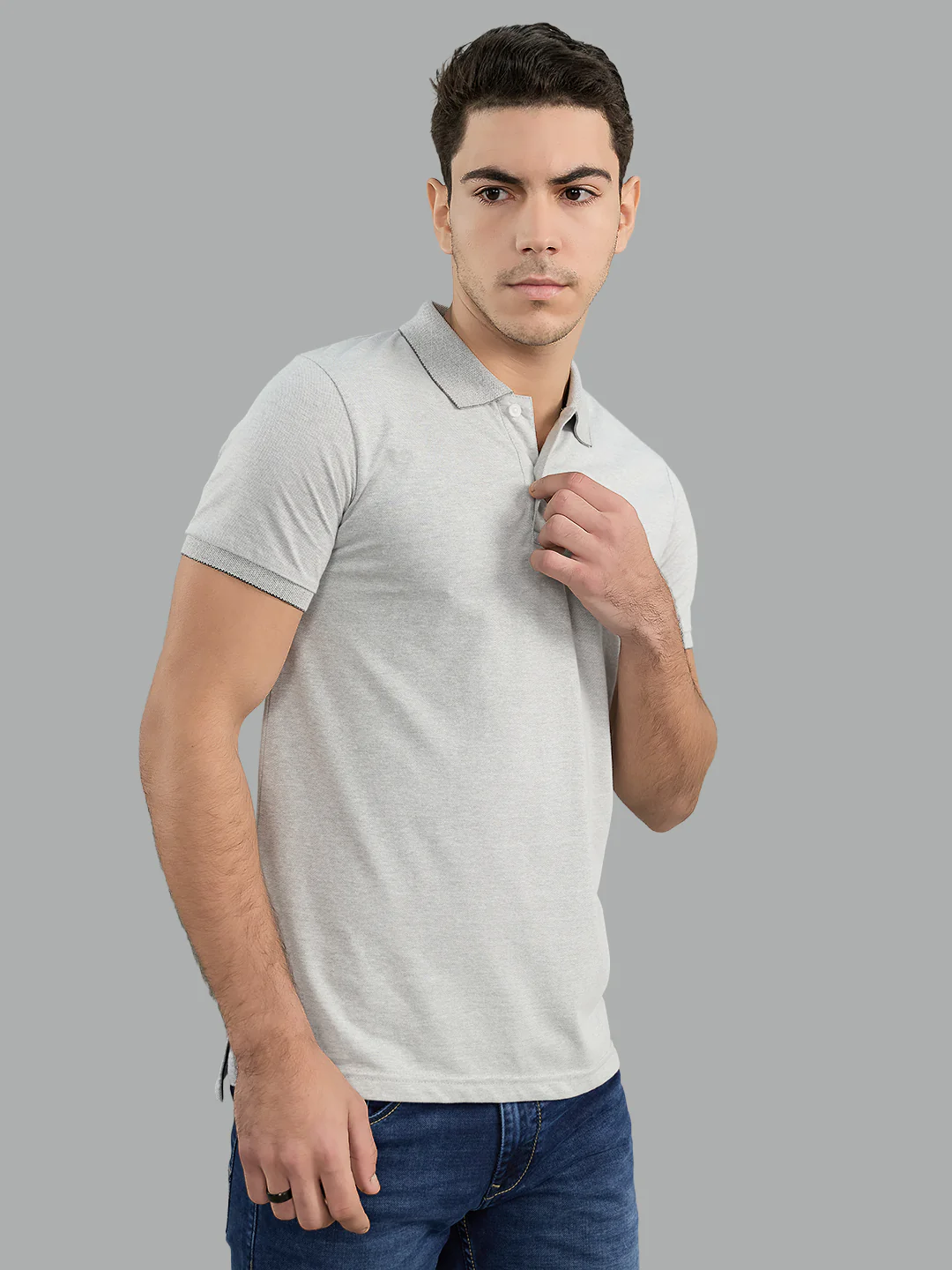 Men Grey Solid Collar Half Sleeve T-Shirt - Image 2