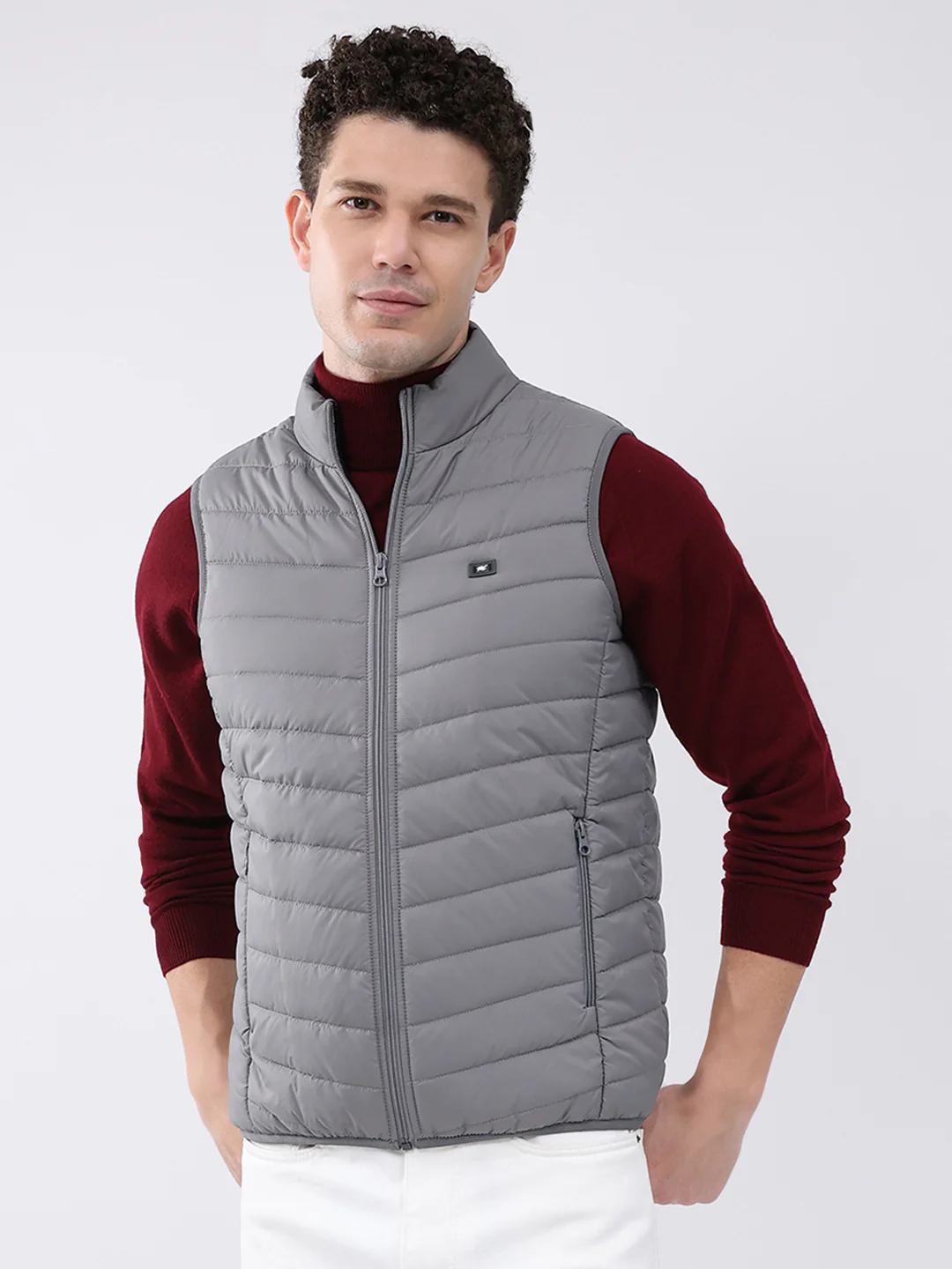 Men Grey Solid Collar Sleeveless Jacket