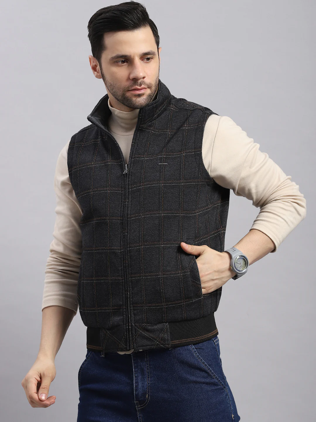 Men Grey Solid Collar Sleeveless Reversible Jacket - Image 7