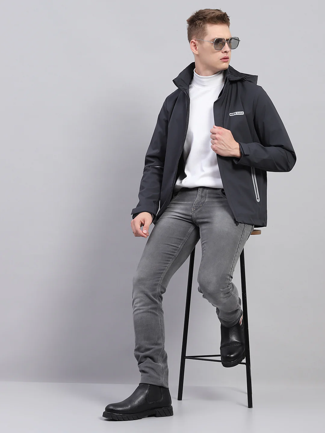 Men Grey Solid Detachable Hood Full Sleeve Jacket - Image 2