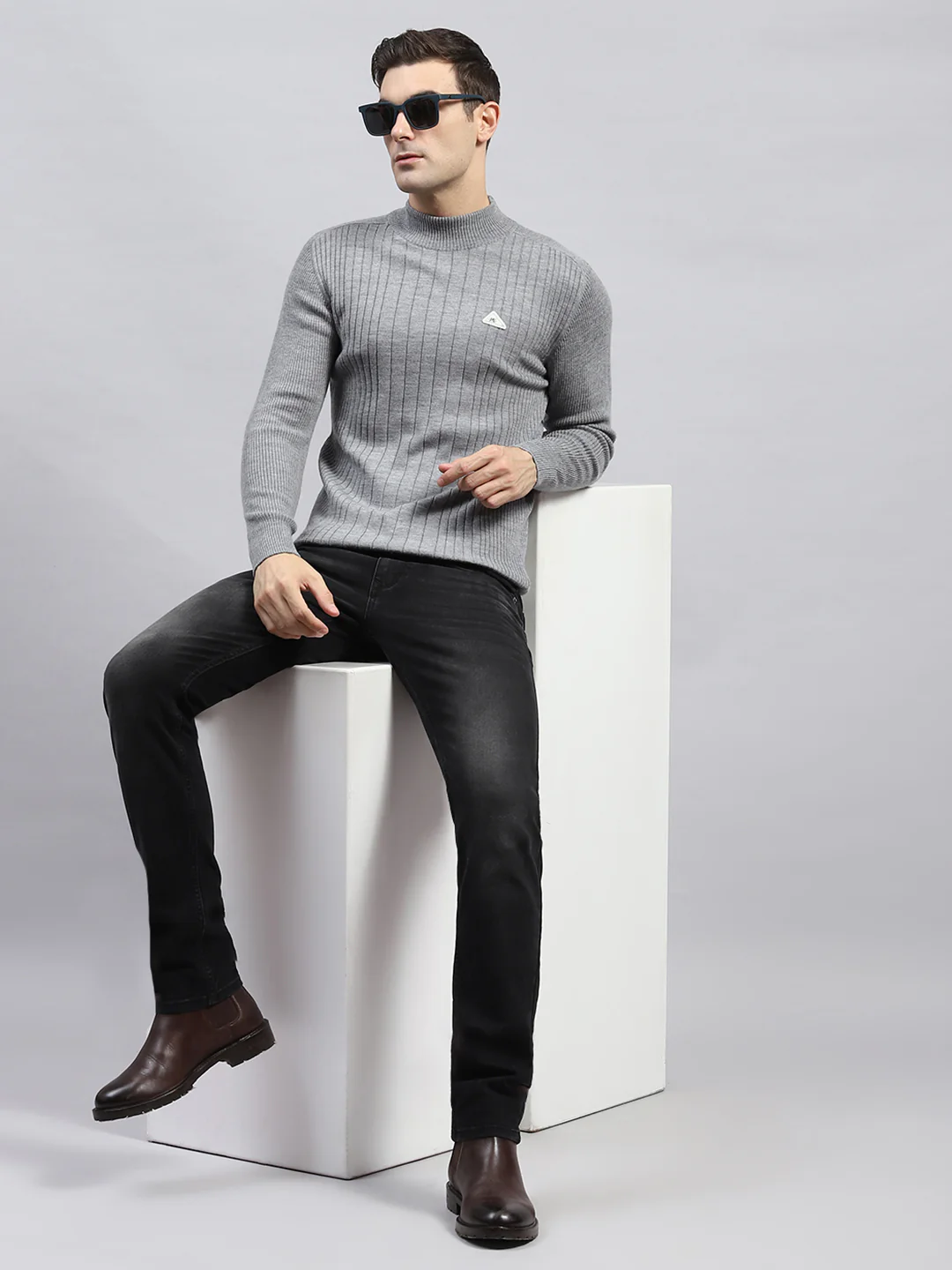 Men Grey Solid High Neck Full Sleeve Pullover - Image 2