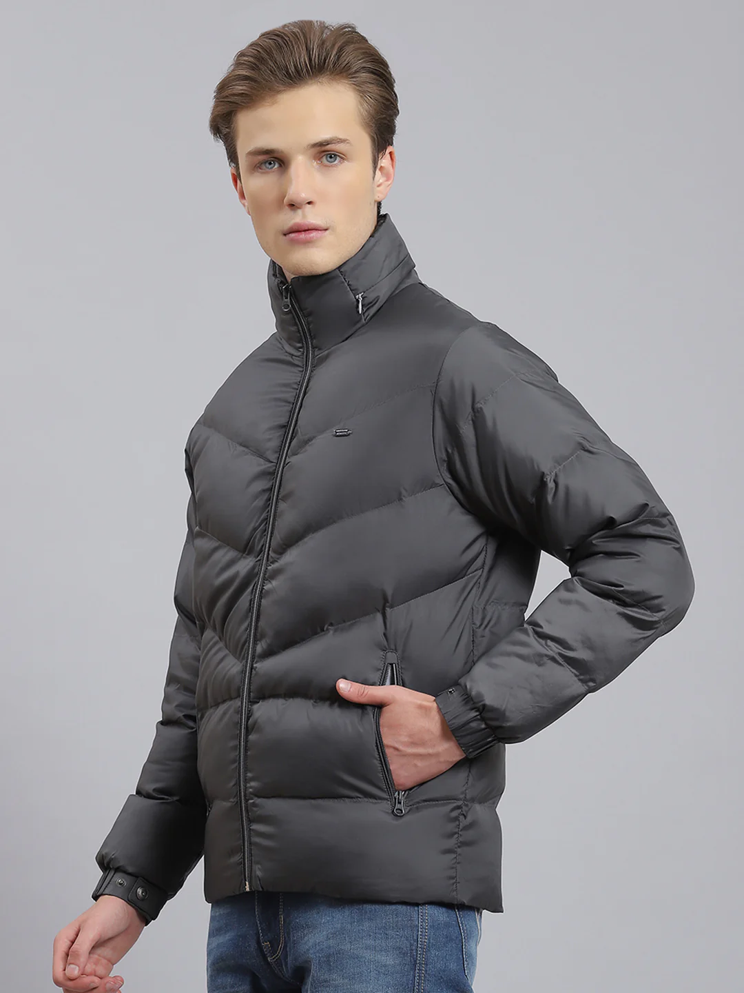 Men Grey Solid Hooded Full Sleeve Jacket - Image 3