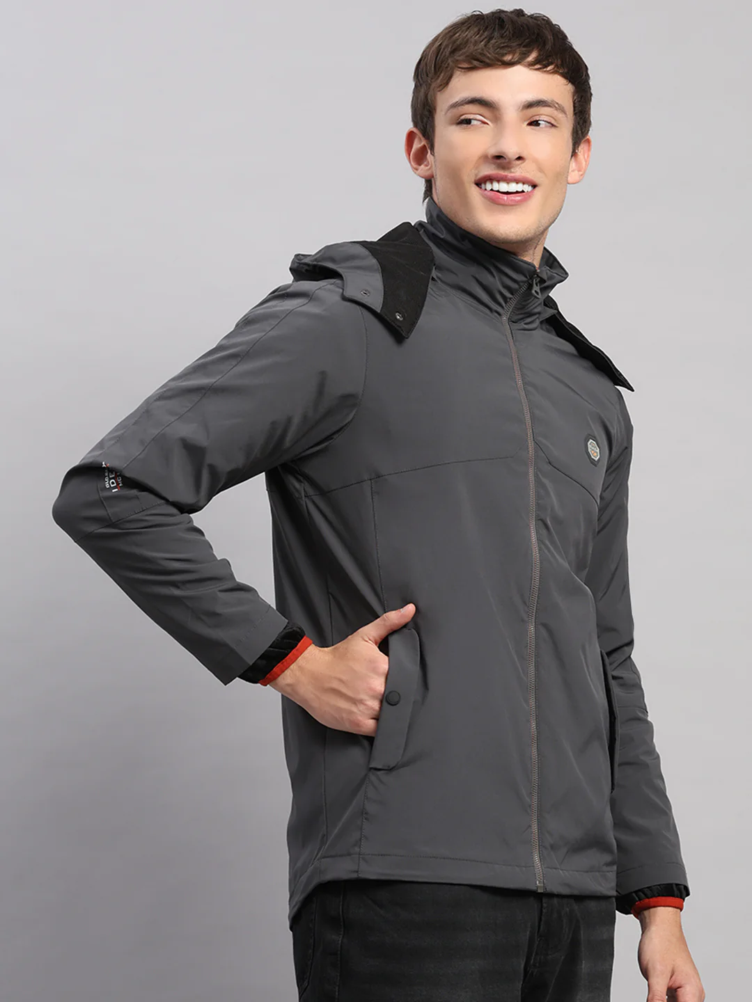 Men Grey Solid Hooded Full Sleeve Jacket - Image 4
