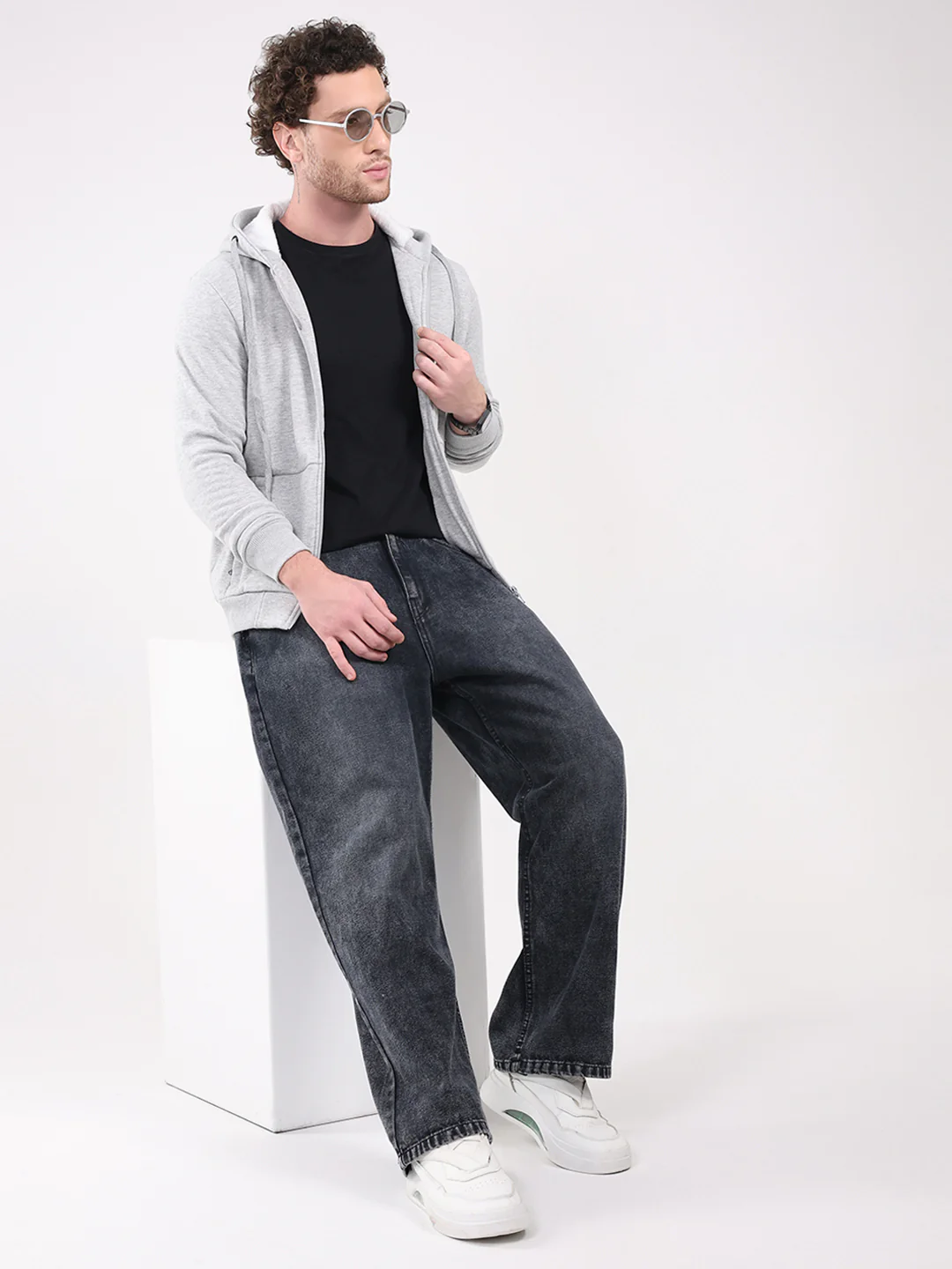 Men Grey Solid Hooded Full Sleeve Sweatshirt - Image 2