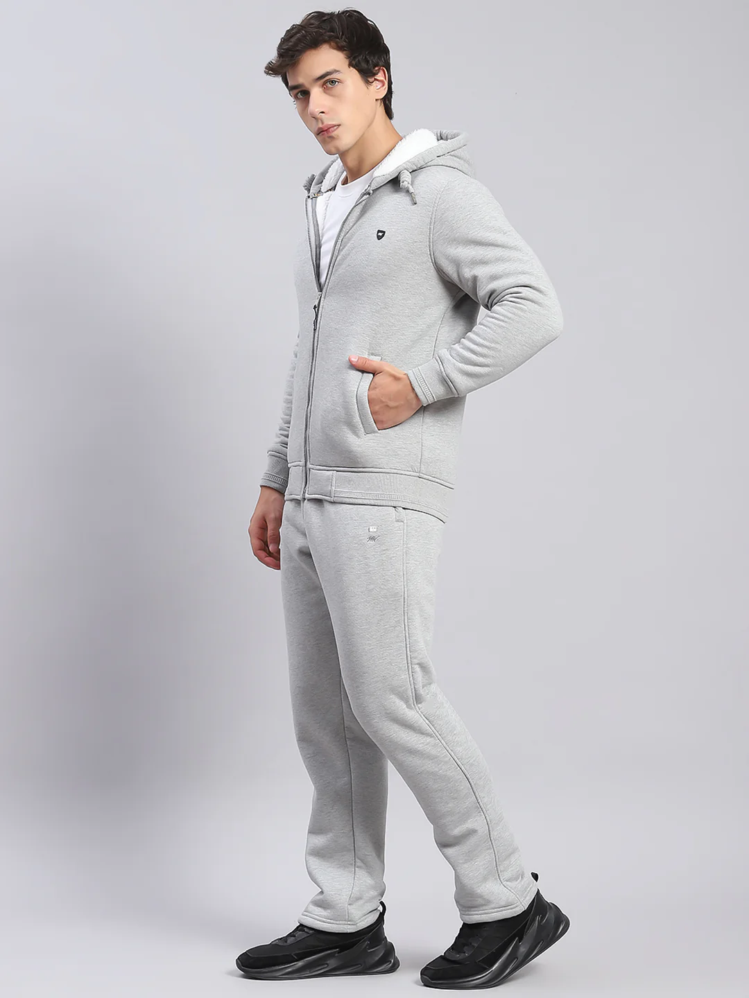 Men Grey Solid Hooded Full Sleeve Tracksuits - Image 3