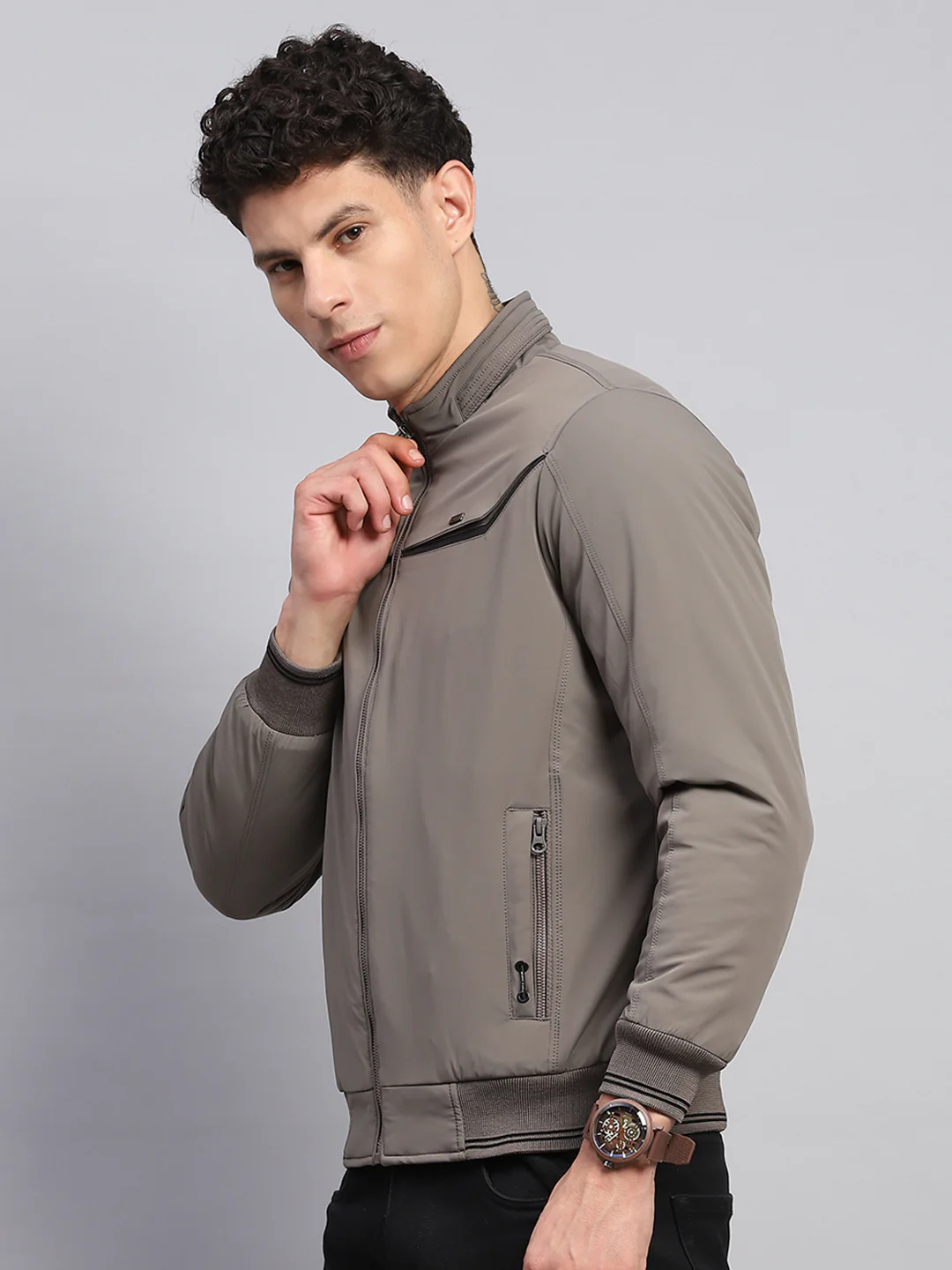 Men Grey Solid Mock Neck Full Sleeve Jacket - Image 3
