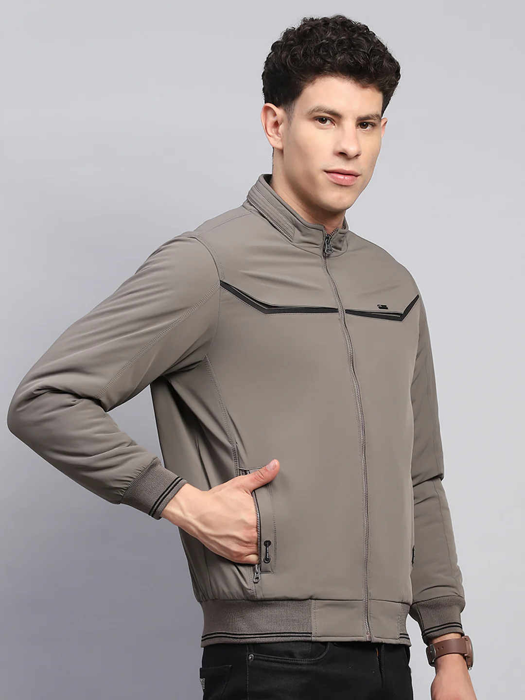 Men Grey Solid Mock Neck Full Sleeve Jacket - Image 4