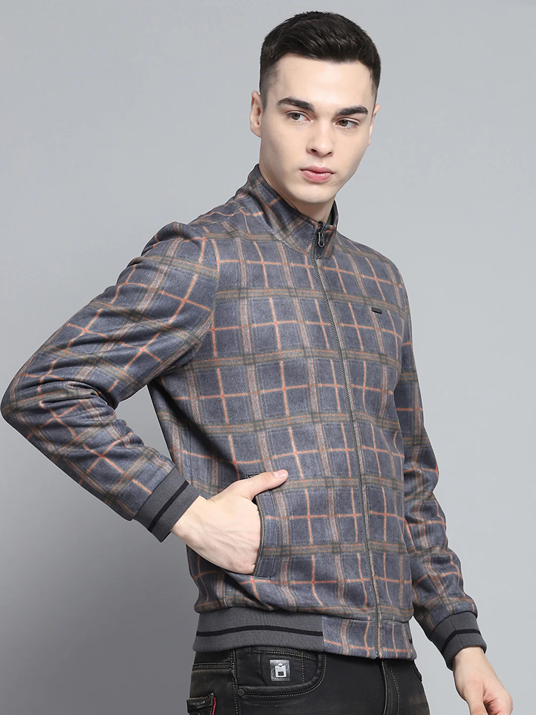 Men Grey Solid Mock Neck Full Sleeve Reversible Jacket - Image 4