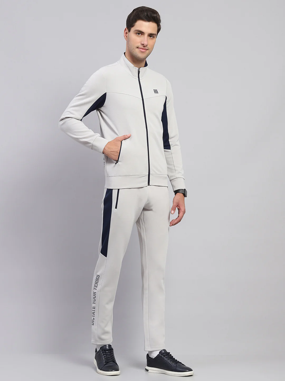 Rock.it Men Grey Solid Mock Neck Full Sleeve Winter Tracksuit - Image 4