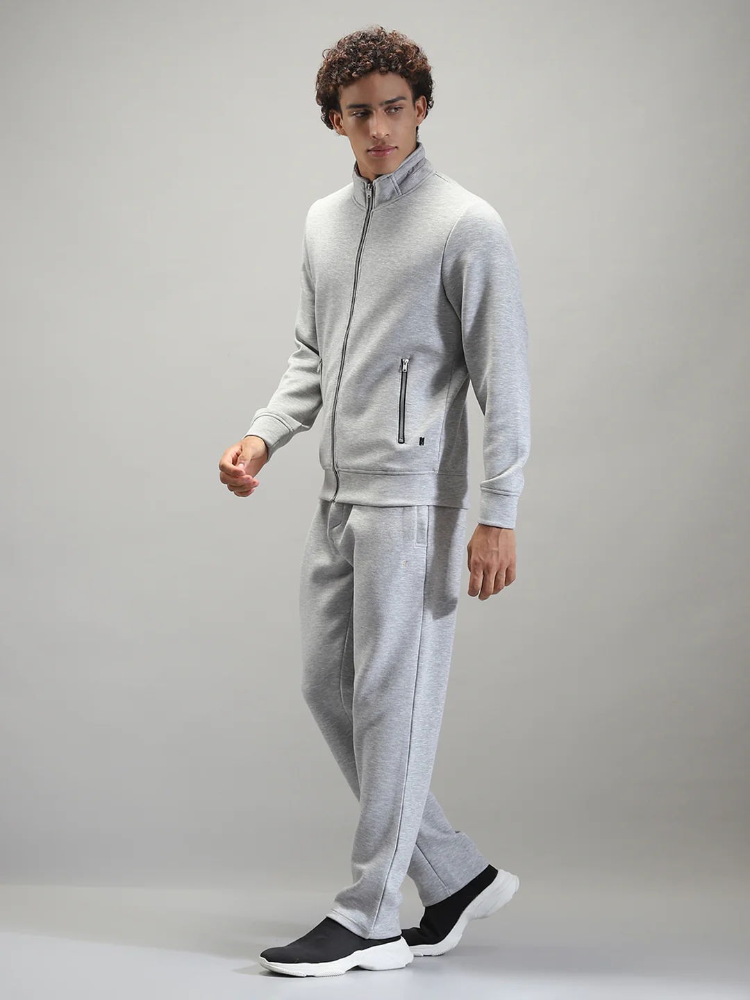 Men Grey Solid Mock Neck Full Sleeve Winter Tracksuit - Image 3