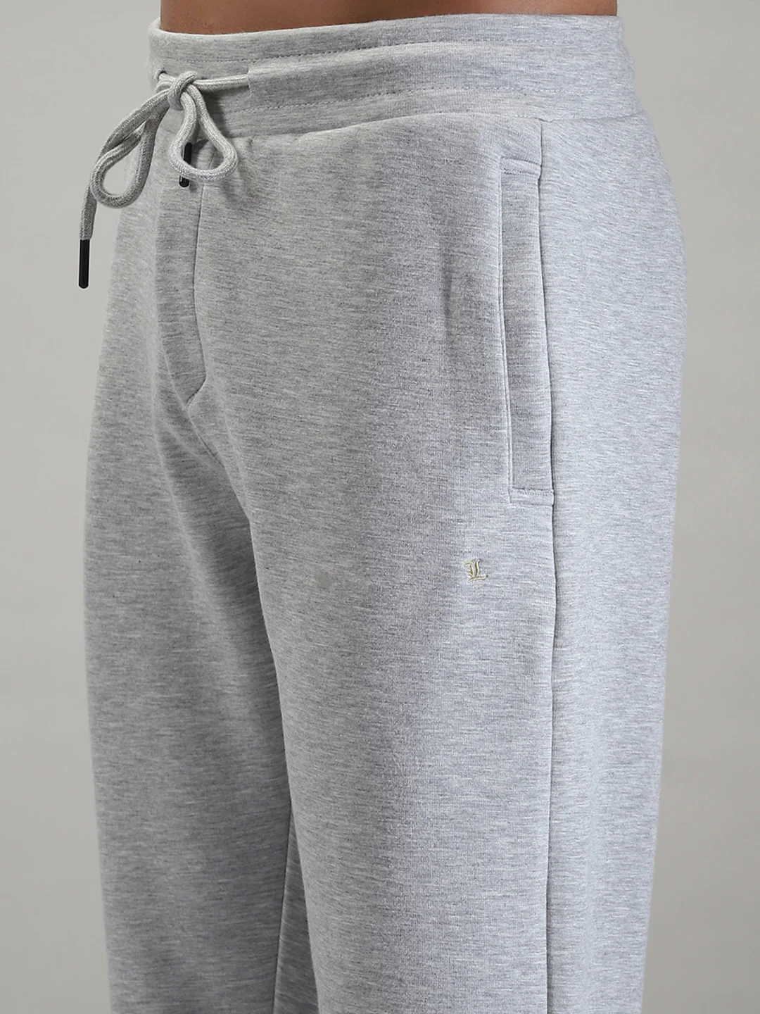 Men Grey Solid Mock Neck Full Sleeve Winter Tracksuit - Image 9