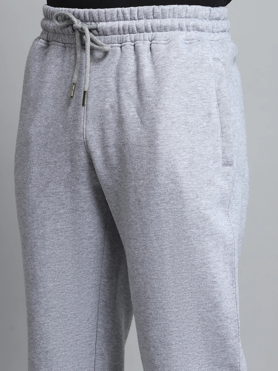 Men Grey Solid Mock Neck Full Sleeve Winter Tracksuit - Image 8