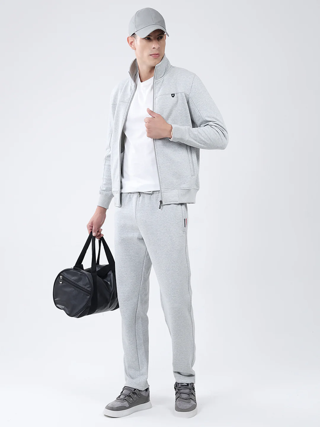 Men Grey Solid Mock Neck Full Sleeve Winter Tracksuit - Image 2