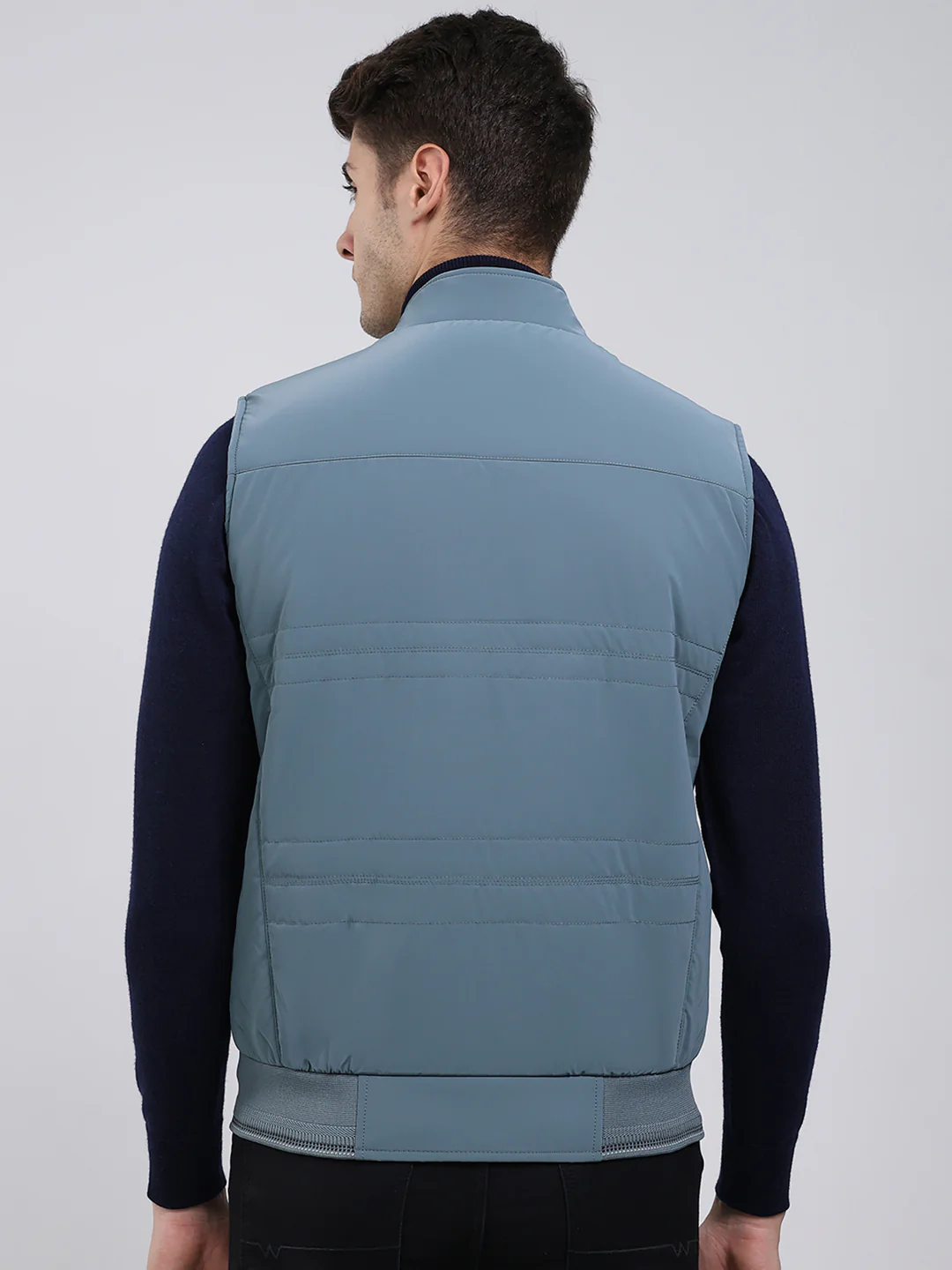 Men Grey Solid Mock Neck Sleeveless Jacket - Image 5