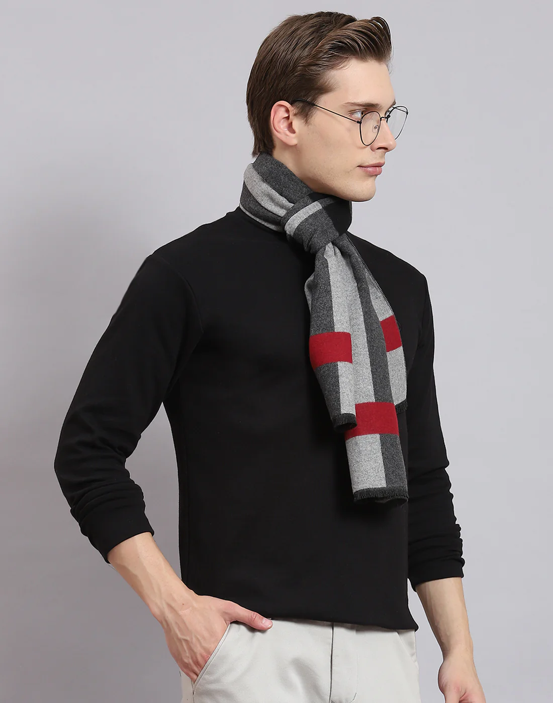 Men Grey Solid Muffler - Image 4