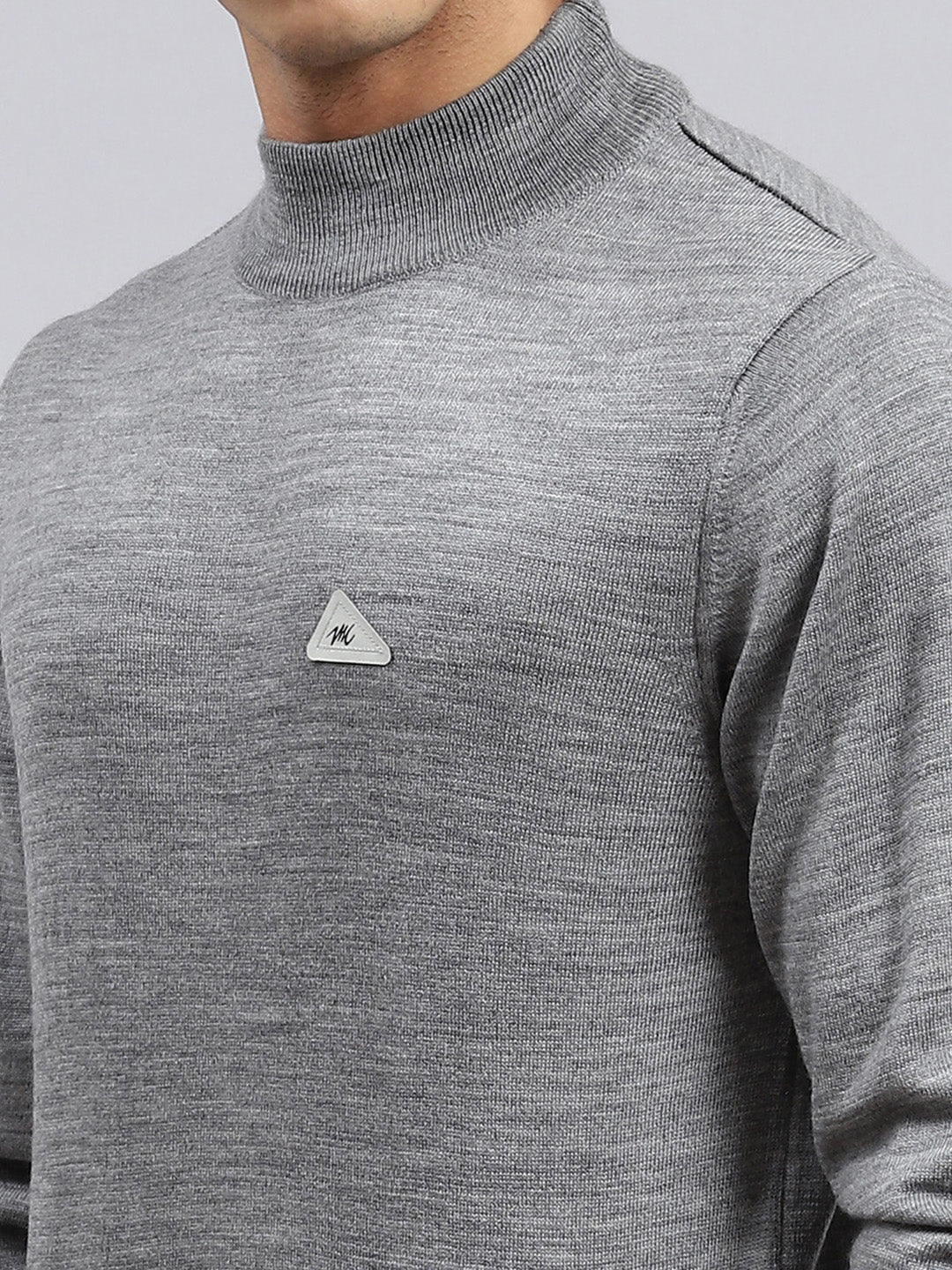 Men Grey Solid Pullover - Image 6