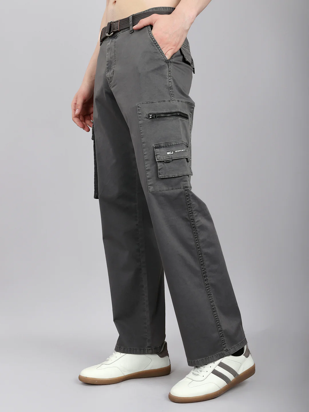 Men Grey Solid Regular Fit Cargo - Image 2