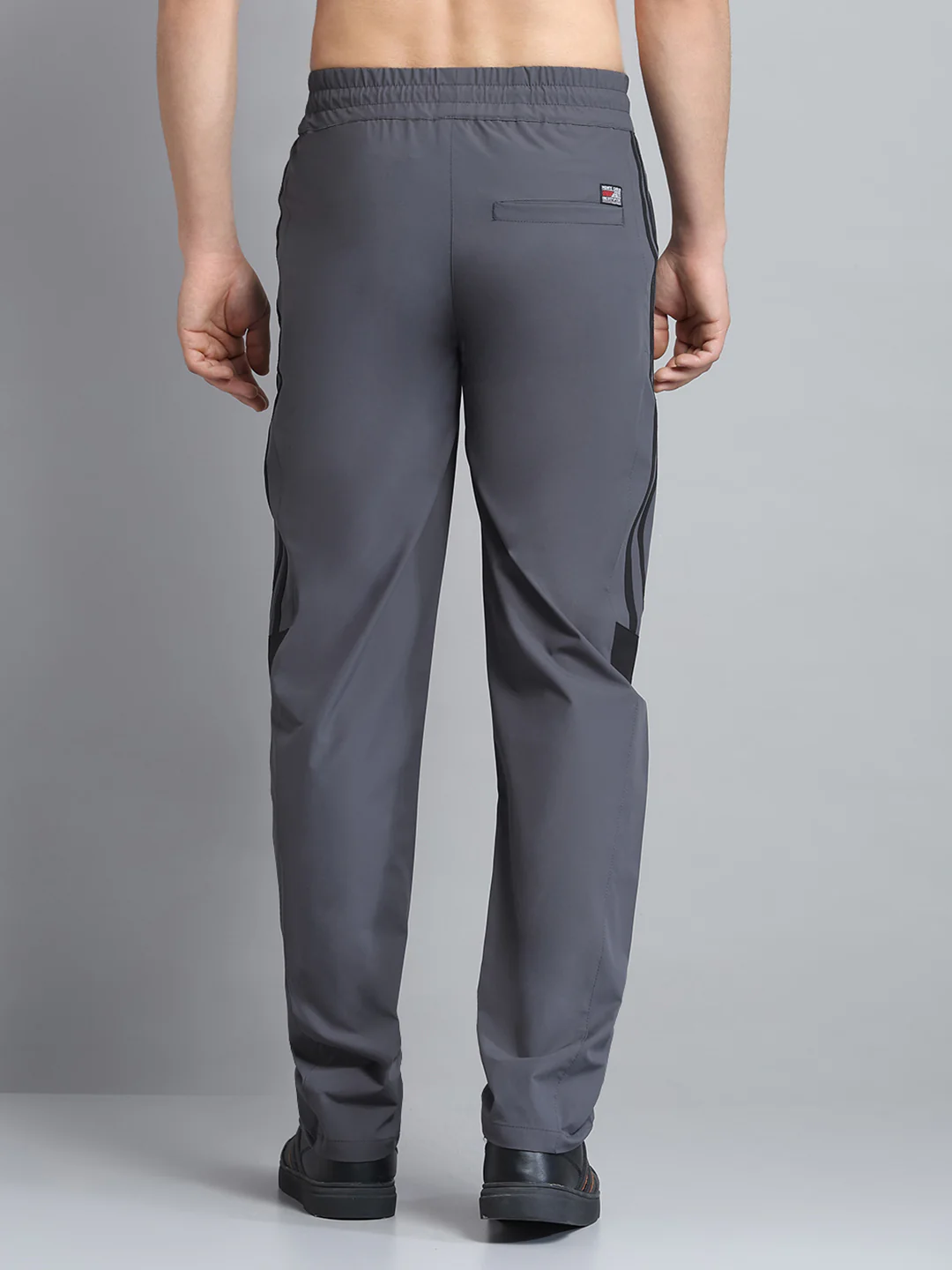 Men Grey Solid Regular Fit Lower - Image 5
