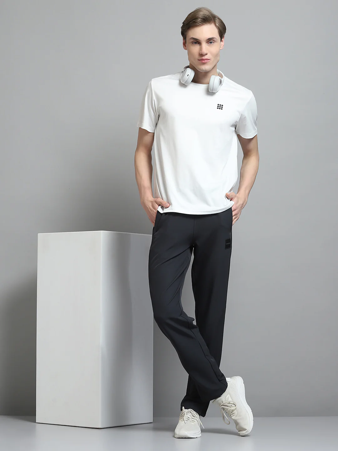 Men Grey Solid Regular Fit Lower - Image 2
