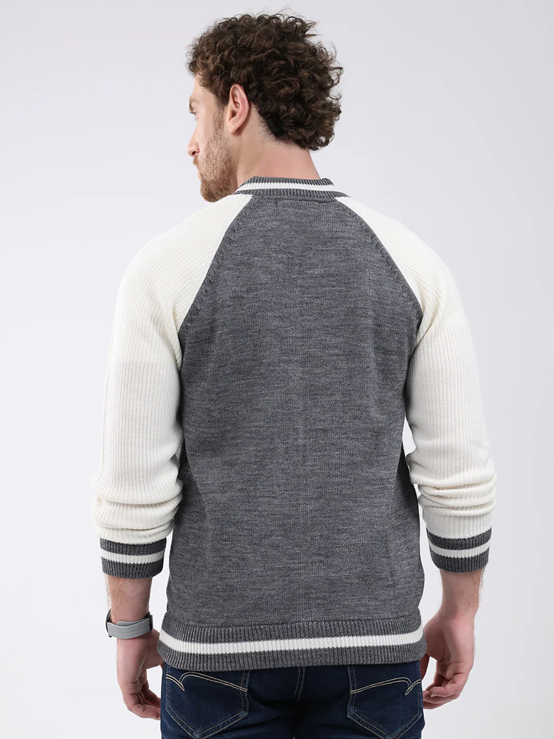 Men Grey Solid Round Neck Full Sleeve Pullover - Image 5