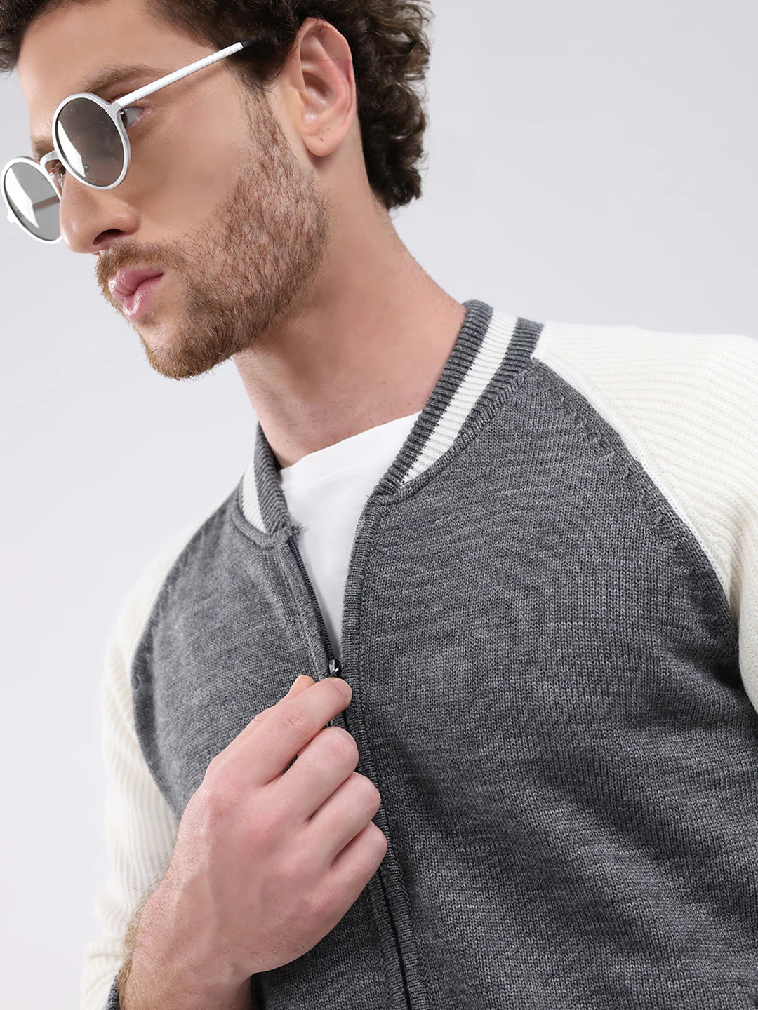 Men Grey Solid Round Neck Full Sleeve Pullover - Image 7
