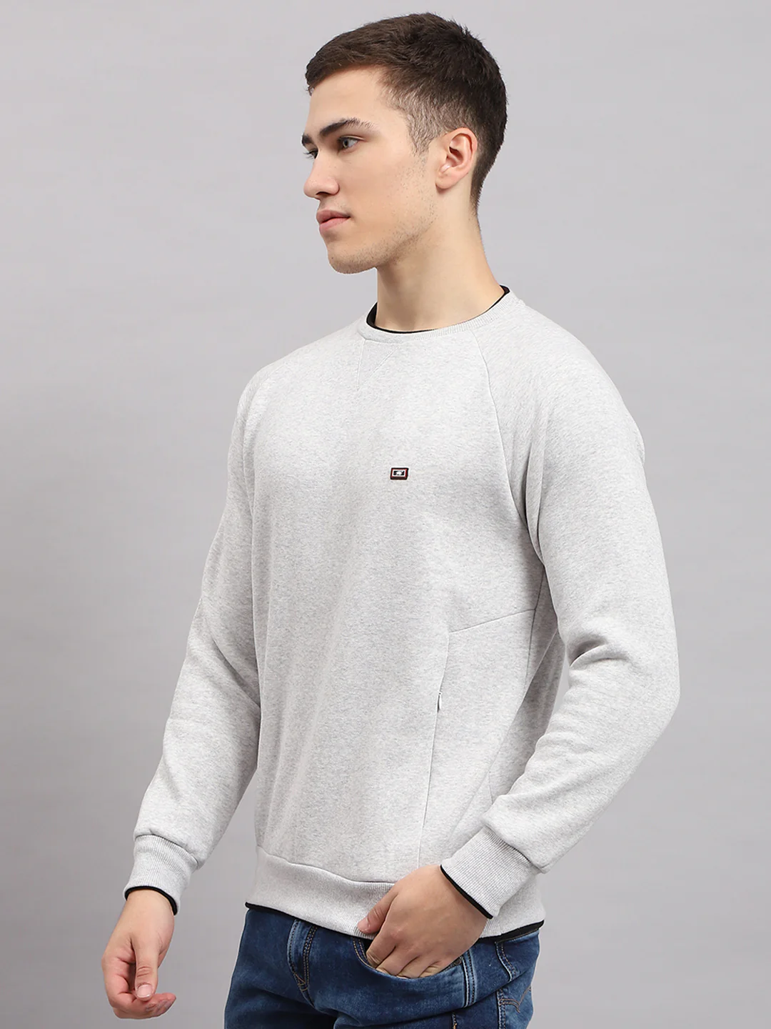 Men Grey Solid Round Neck Full Sleeve Sweatshirt - Image 3