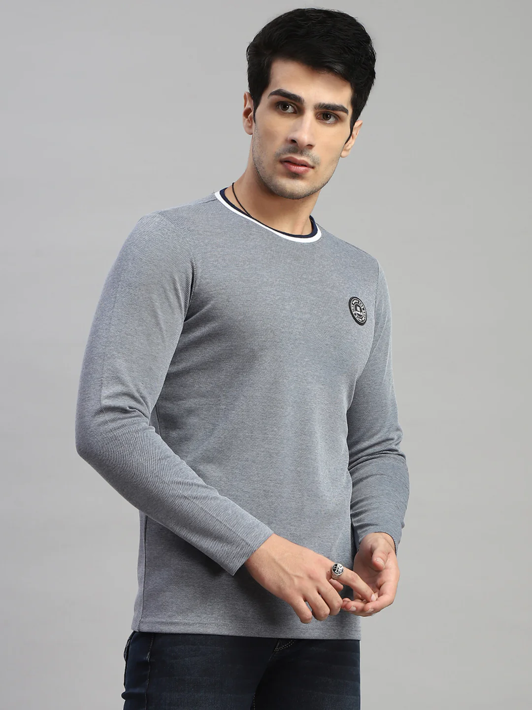 Rock.it Men Grey Solid Round Neck Full Sleeve T-Shirt - Image 4