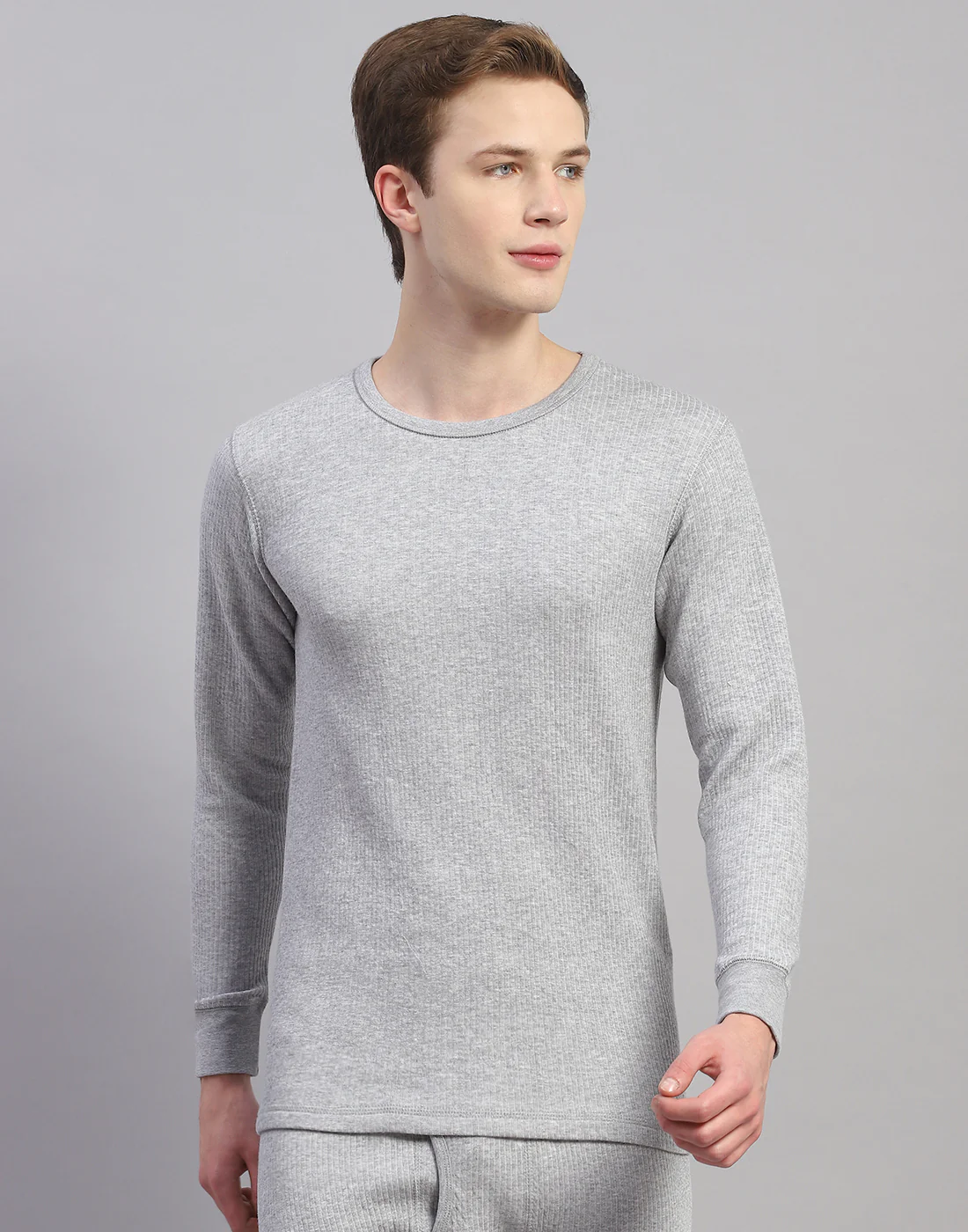 Men Grey Solid Round Neck Full Sleeve Thermal Vest - Image 2