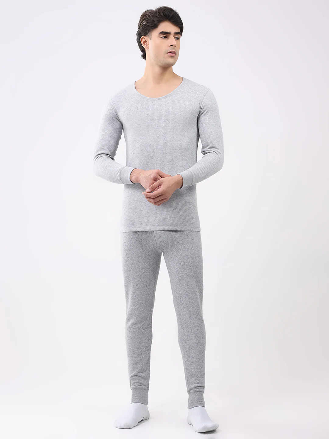 Men Grey Solid Round Neck Full Sleeve Thermal Vest - Image 2