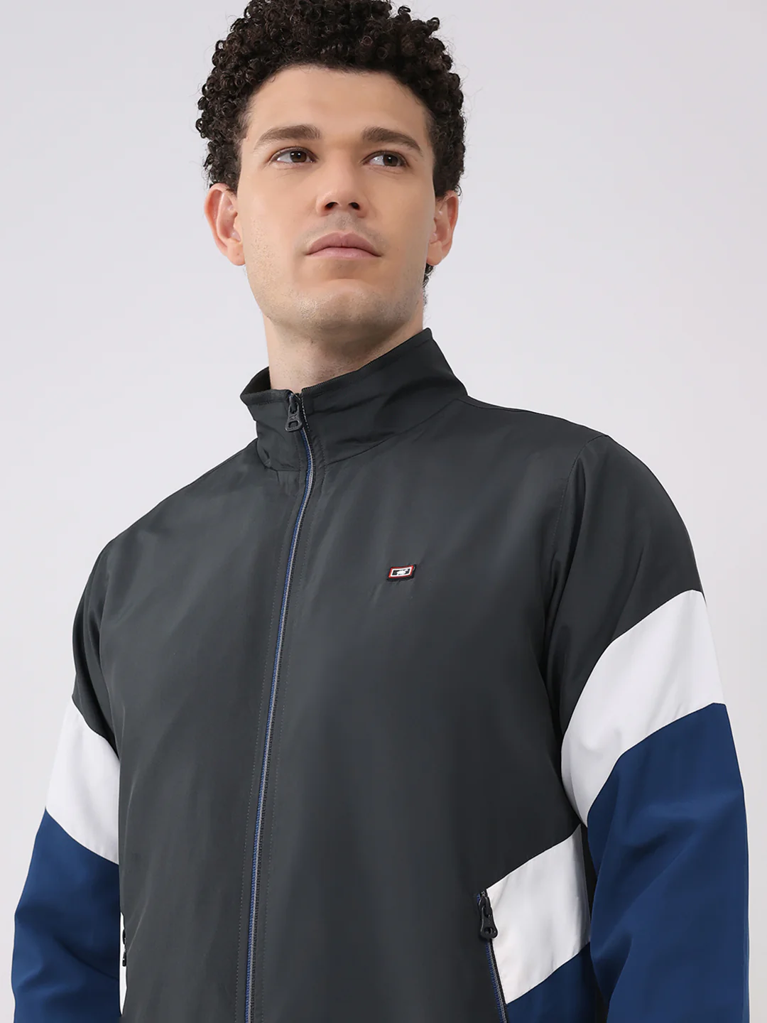 Men Grey Solid Round Neck Full Sleeve Winter Tracksuit - Image 6
