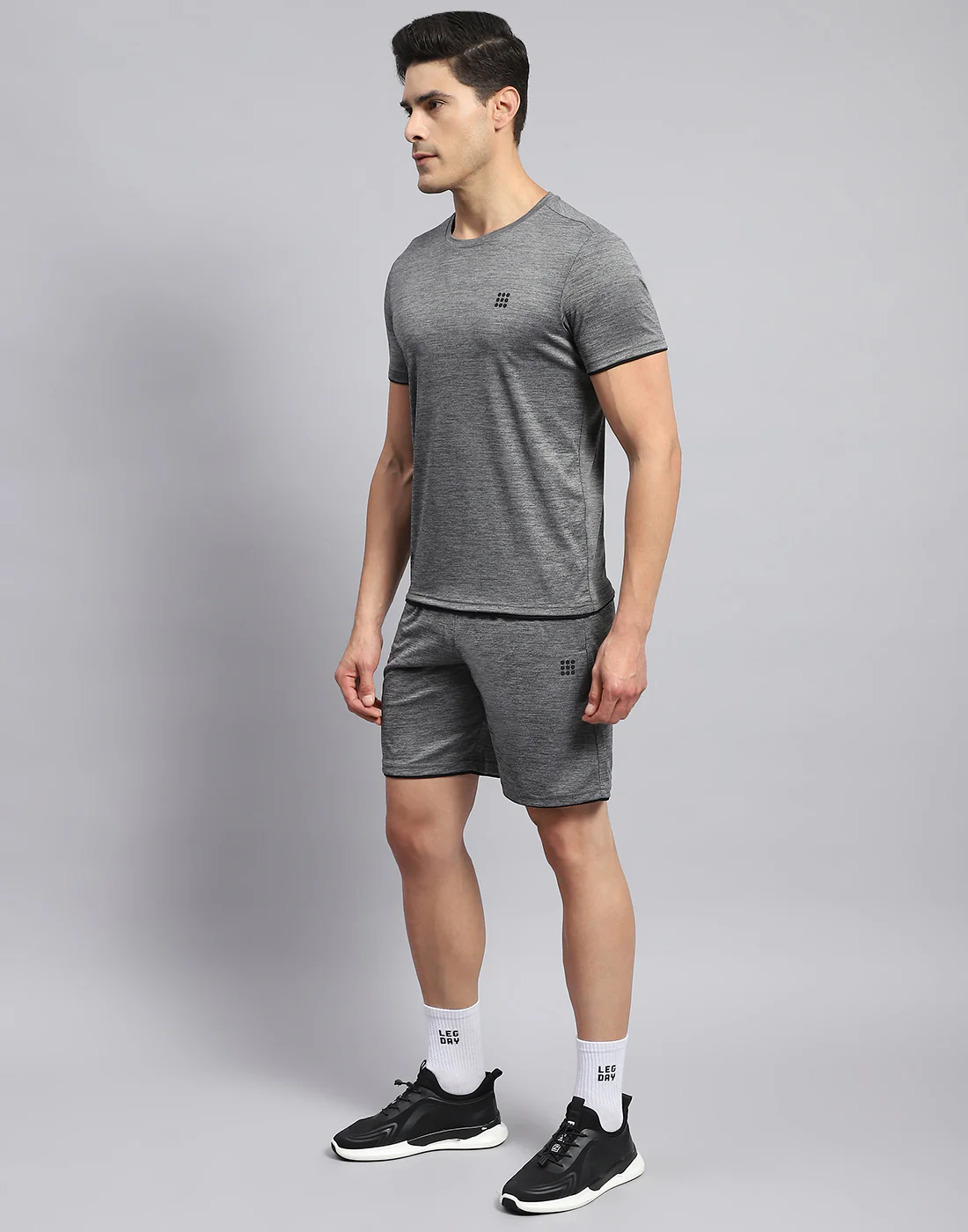 Rock.it Men Grey Solid Round Neck Half Sleeve Short - Image 3
