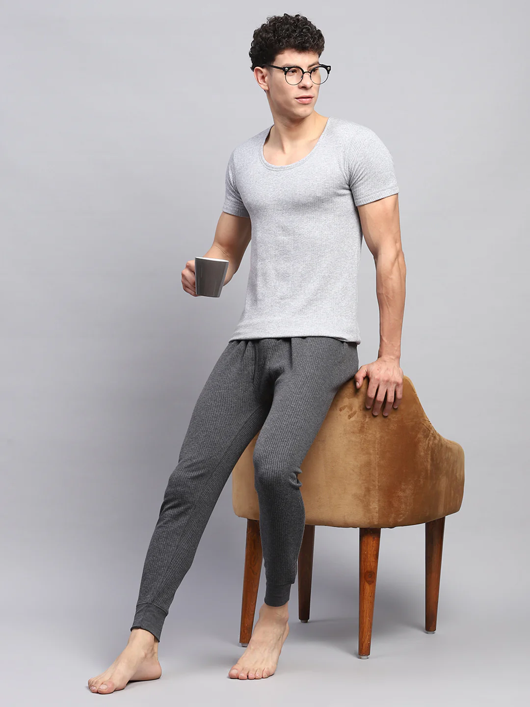 Men Grey Solid Round Neck Half Sleeve Thermal Vest - Image 2
