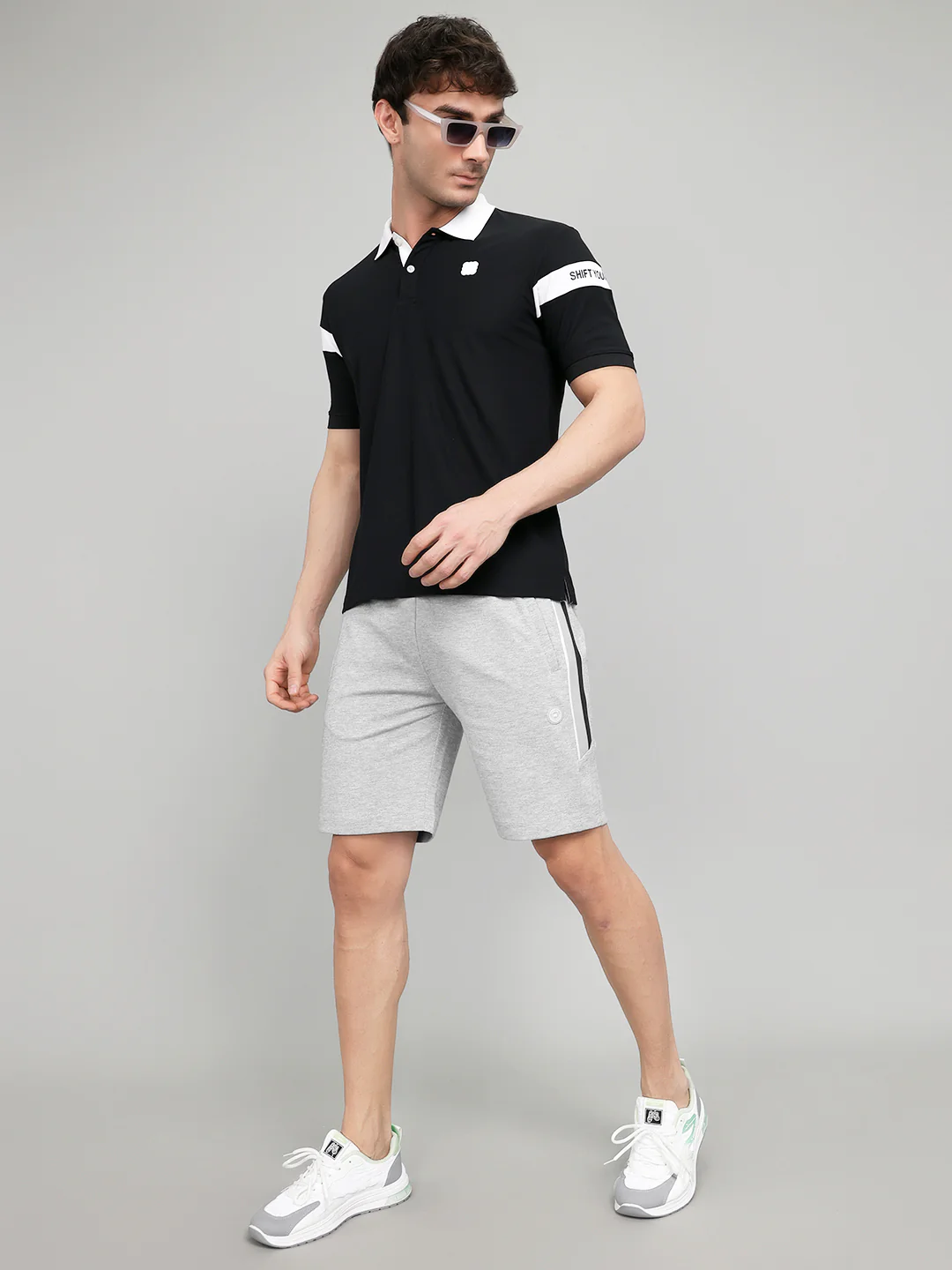 Men Grey Solid Slim Fit Bermuda - Image 6