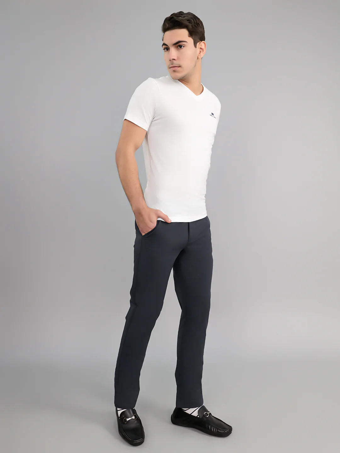 Men Grey Solid Slim Fit Trouser - Image 7
