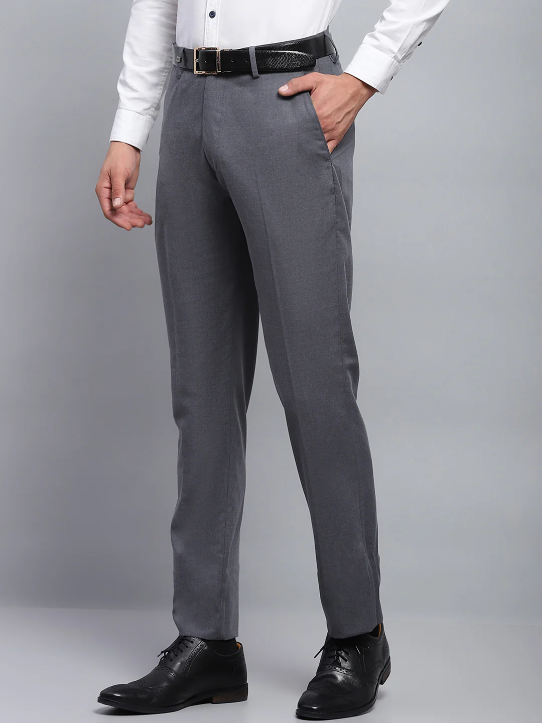Men Grey Solid Smart Fit Trouser - Image 3
