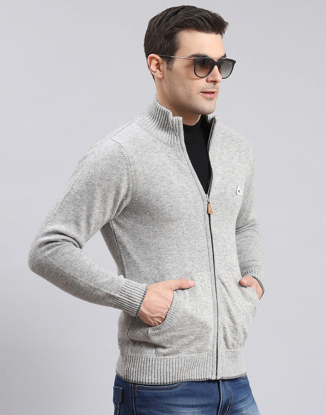 Men Grey Solid Stand Collar Full Sleeve Sweater - Image 4