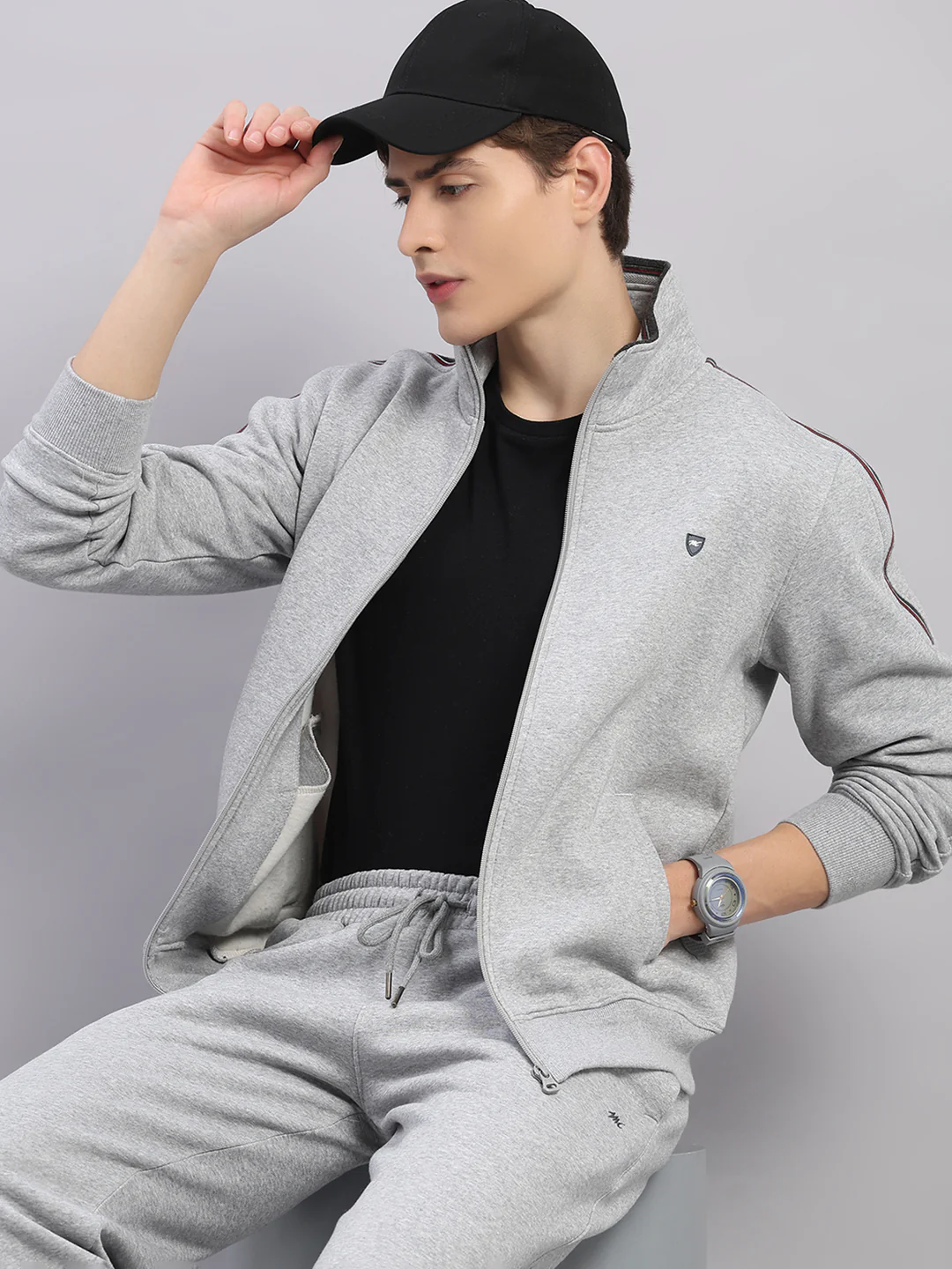 Men Grey Solid Stand Collar Full Sleeve Winter Tracksuit - Image 6