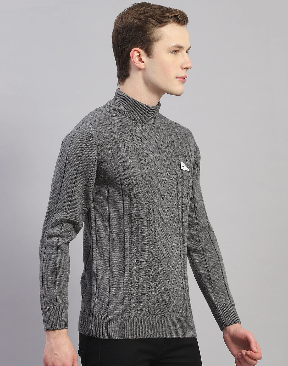 Men Grey Solid T Neck Full Sleeve Pullover - Image 4
