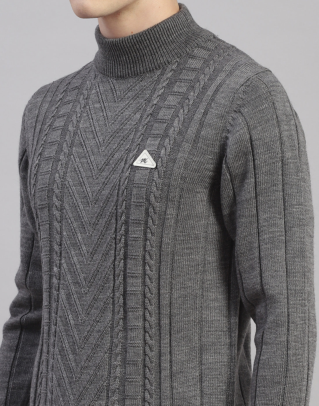 Men Grey Solid T Neck Full Sleeve Pullover - Image 7
