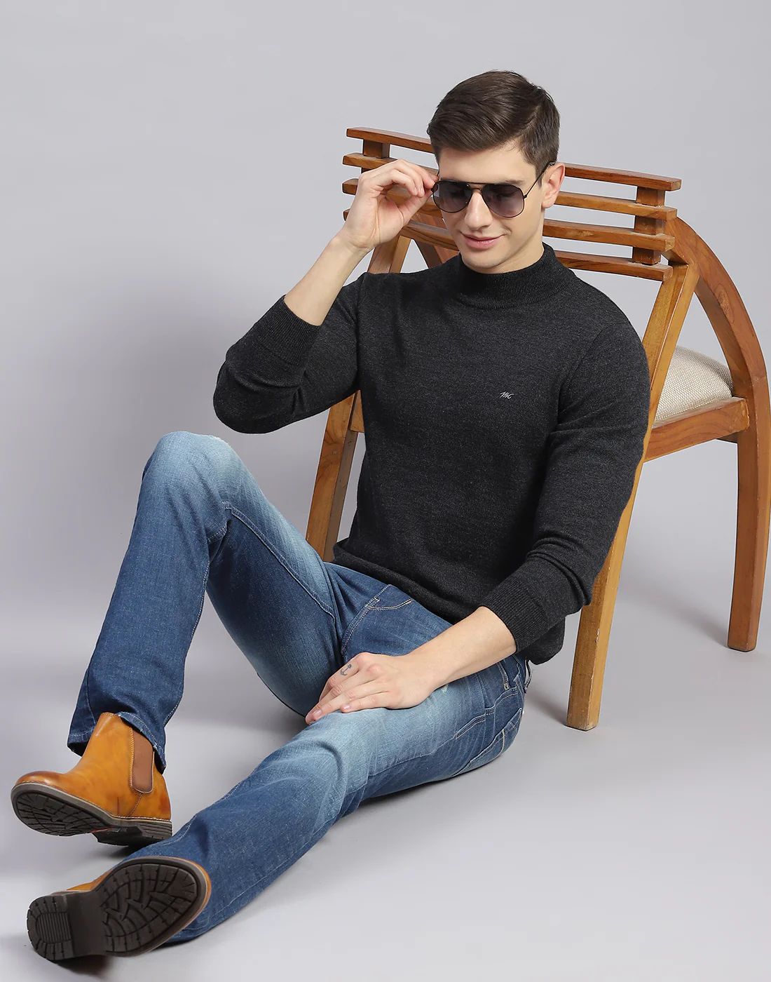 Men Grey Solid T Neck Full Sleeve Sweater - Image 2