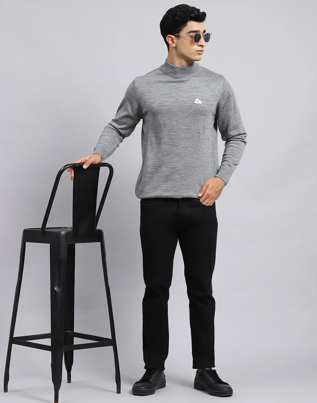 Men Grey Solid Turtle Neck Full Sleeve Pullover - Image 2