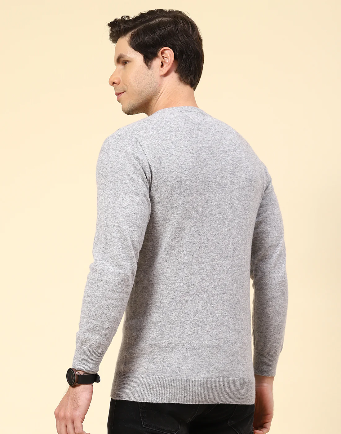 Men Grey Solid V Neck Full Sleeve Pullover - Image 5