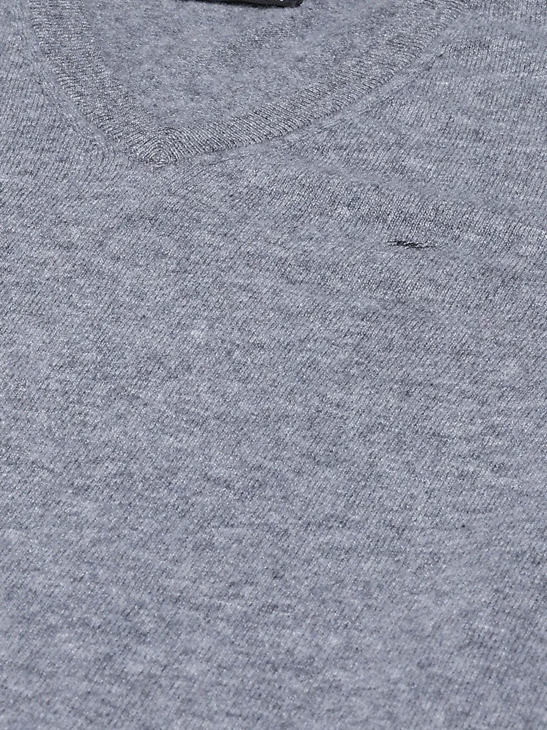 Men Grey Solid V Neck Full Sleeve Pullover - Image 7