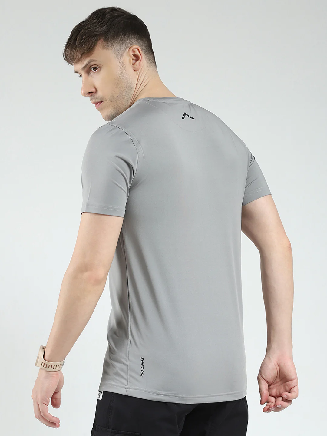 Rock.it Men Grey Solid Round Neck Half Sleeve T-Shirt - Image 5
