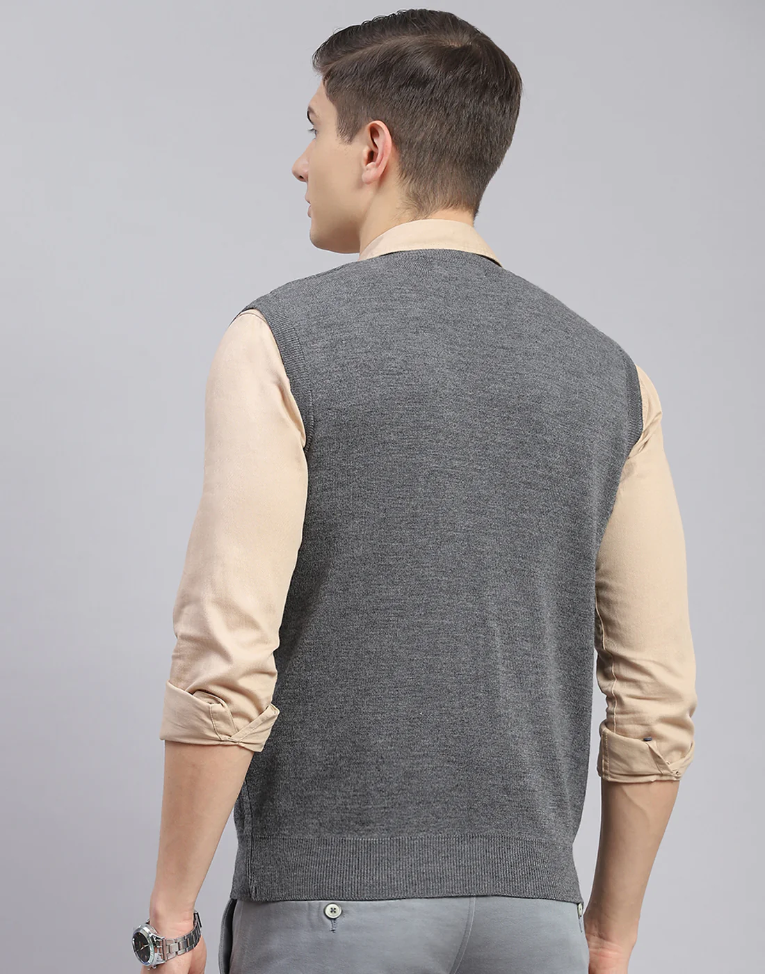 Men Grey Solid V Neck Sleeveless Sweater - Image 7