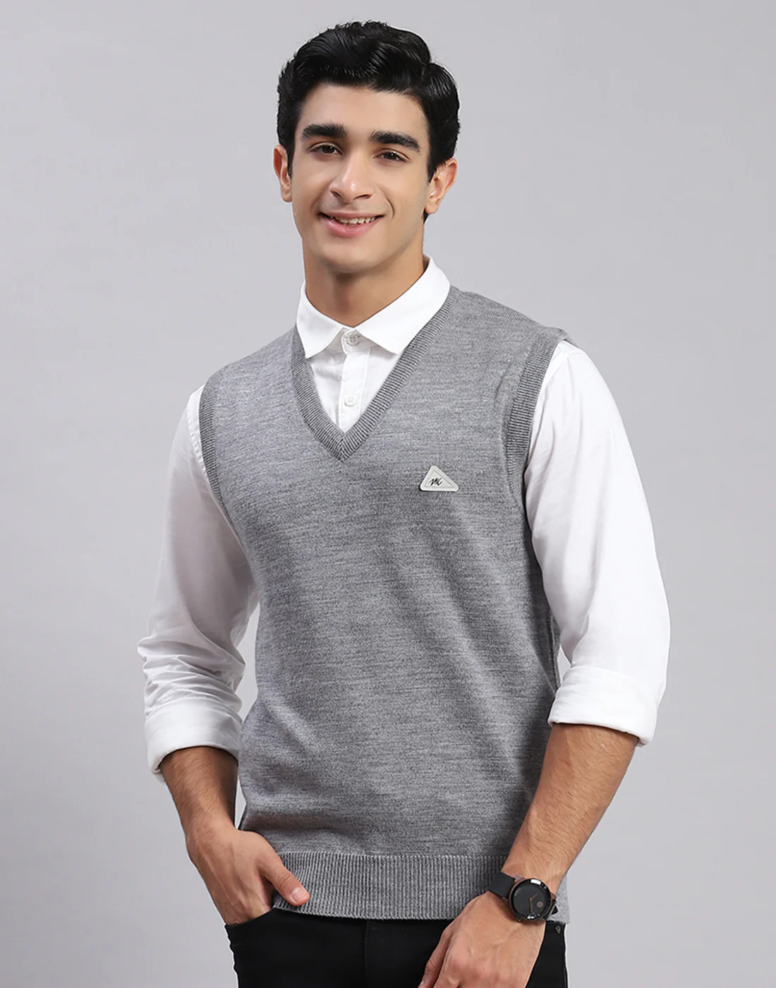 Men Grey Solid V Neck Sleeveless Sweater - Image 2
